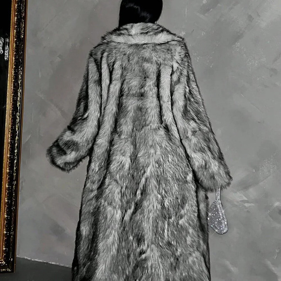 Grey Women's Plus Size Fluffy Long Coat - Picture 2 of 6
